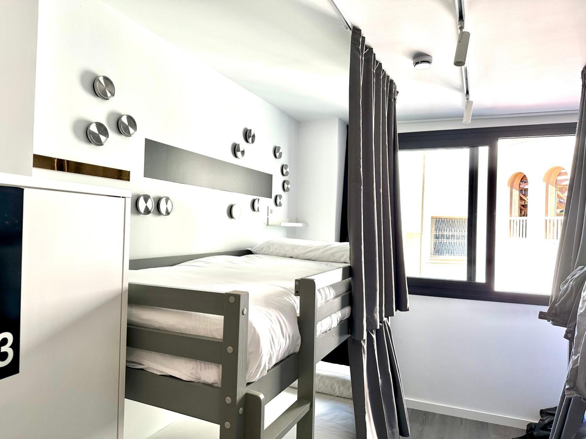 Hostel アリカンテ エクステリア 写真